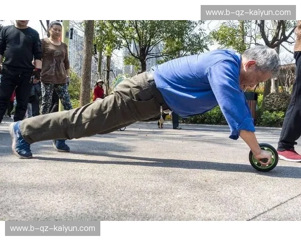 力量训练：把身体变成你的最佳名片